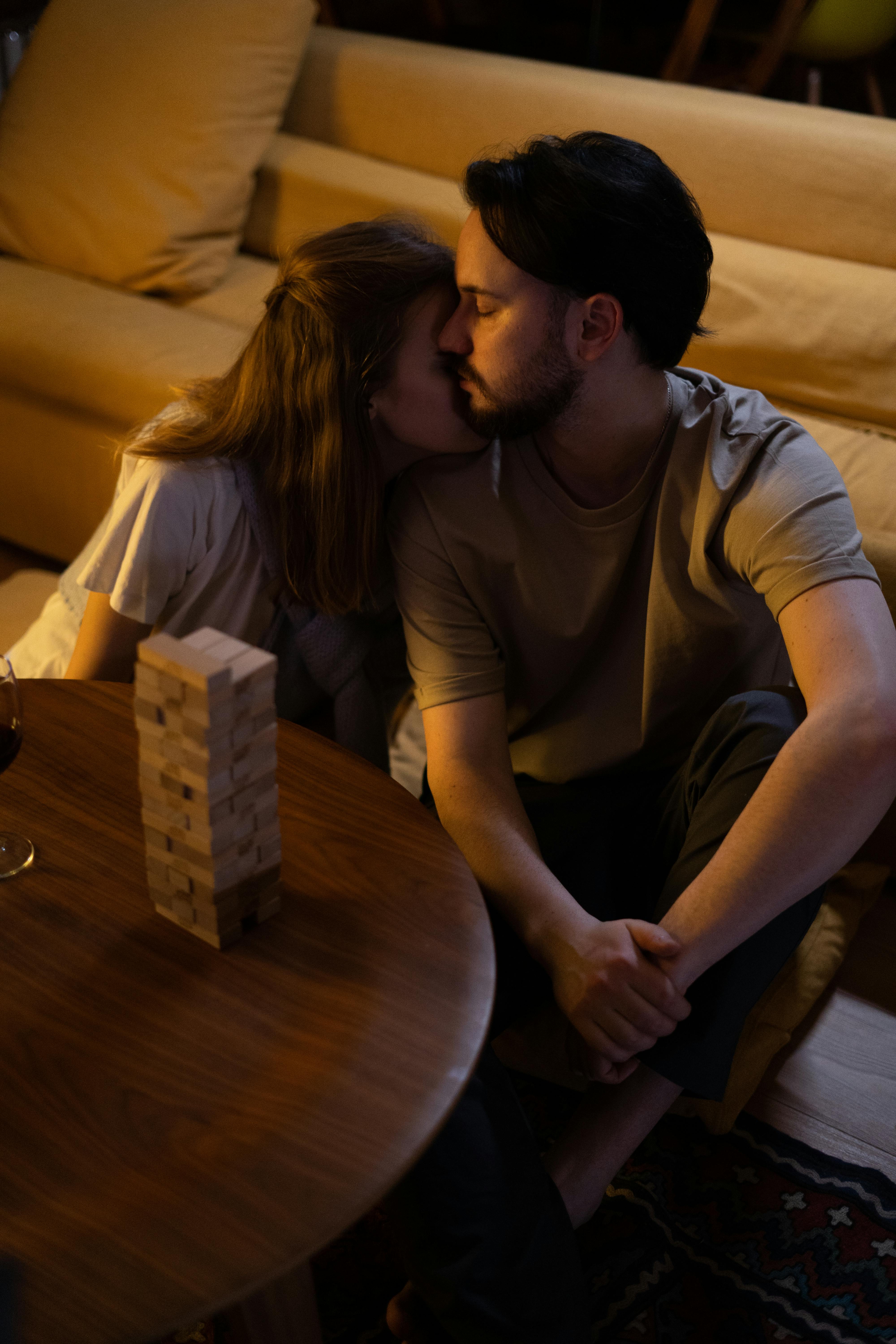 A couple enjoying each other's company | Source: Pexels