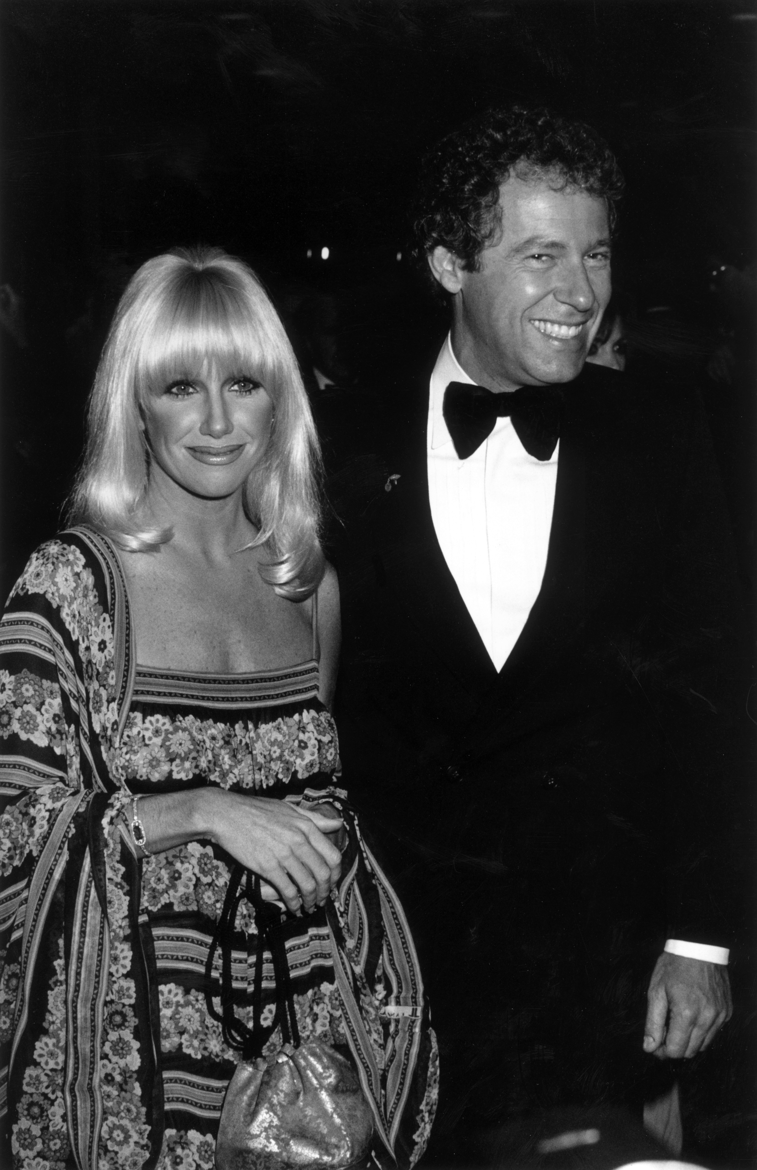 Suzanne Somers and her husband, Canadian television host Alan Hamel, smile as they attend the Simon Wiesenthal Dinner at Century Plaza Hotel in November 1980 in Los Angeles, California. | Source: Getty Images