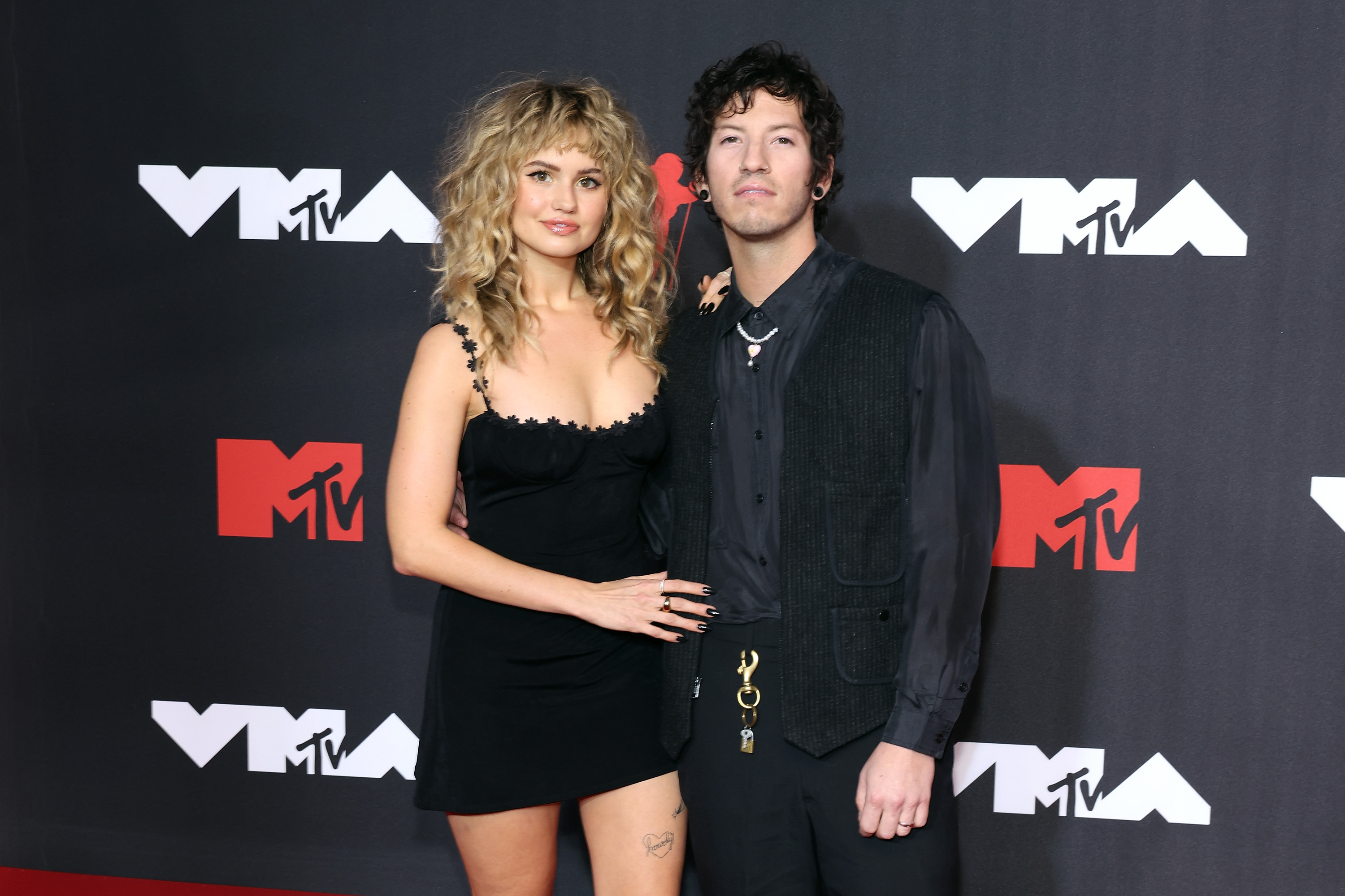Debby Ryan and Josh Dun attend the 2021 MTV Video Music Awards at Barclays Center on September 12, 2021, in the Brooklyn borough of New York City. | Source: Getty Images