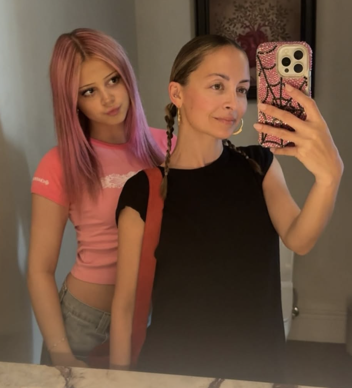 Nicole Richie and Kate Madden, posted on January 12, 2026 on Instagram. | Source: Instagram/nicolerichie