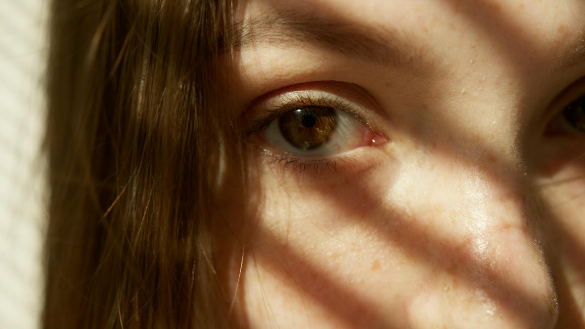 A close-up shot of a woman's eyes | Source: Pexels
