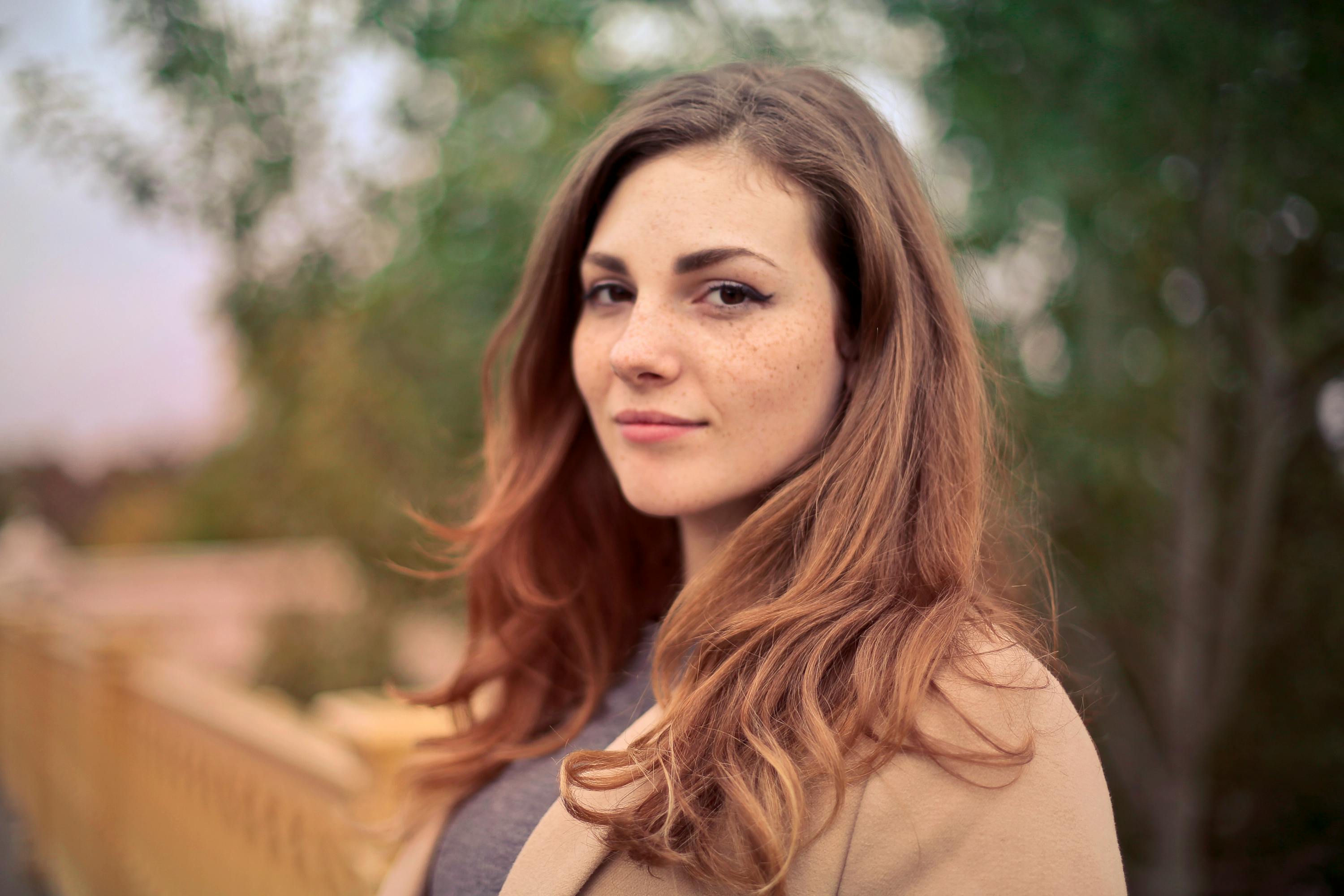 A close up of a young woman | Source: Pexels