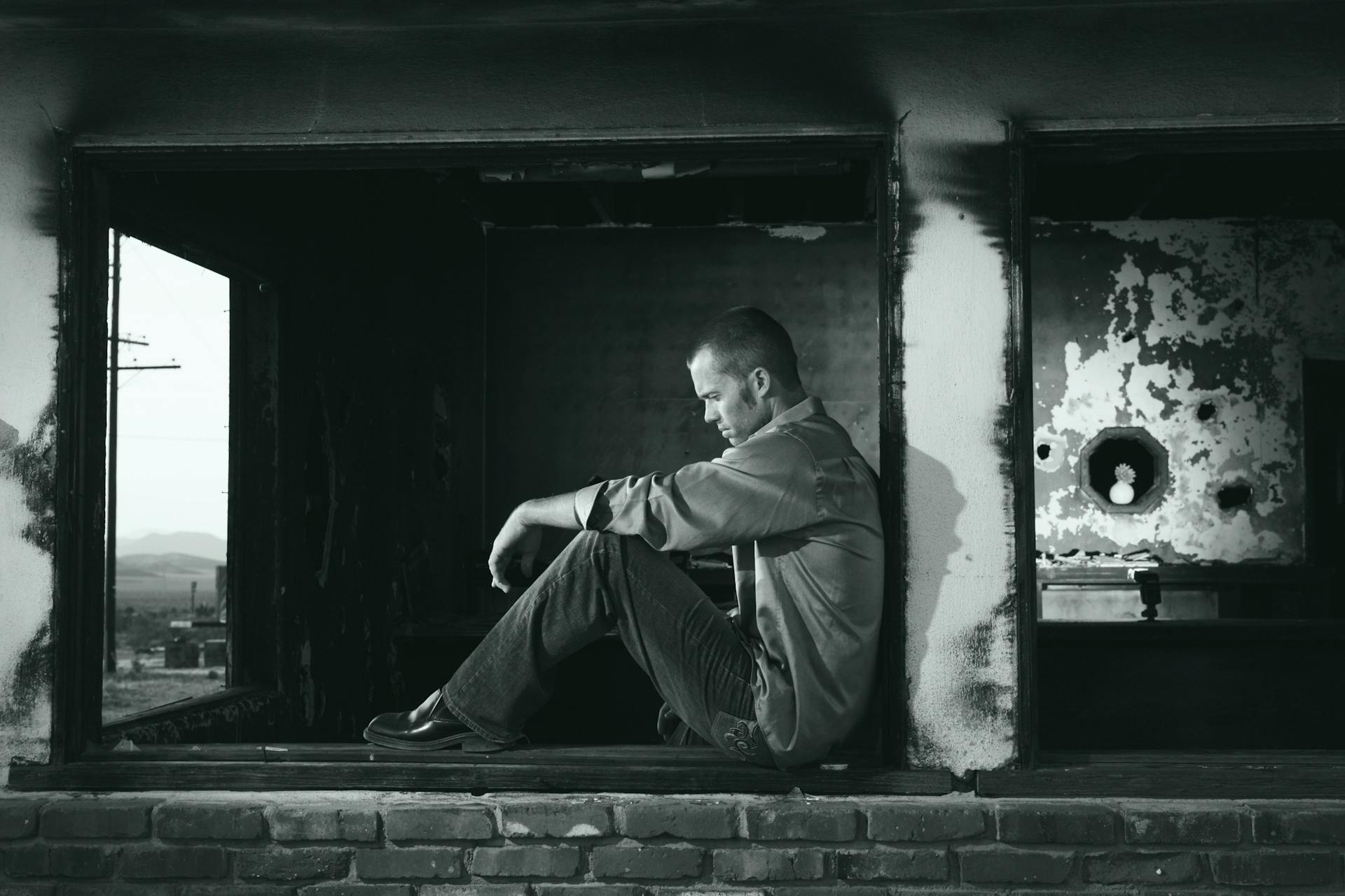 A sad man thinking | Source: Pexels