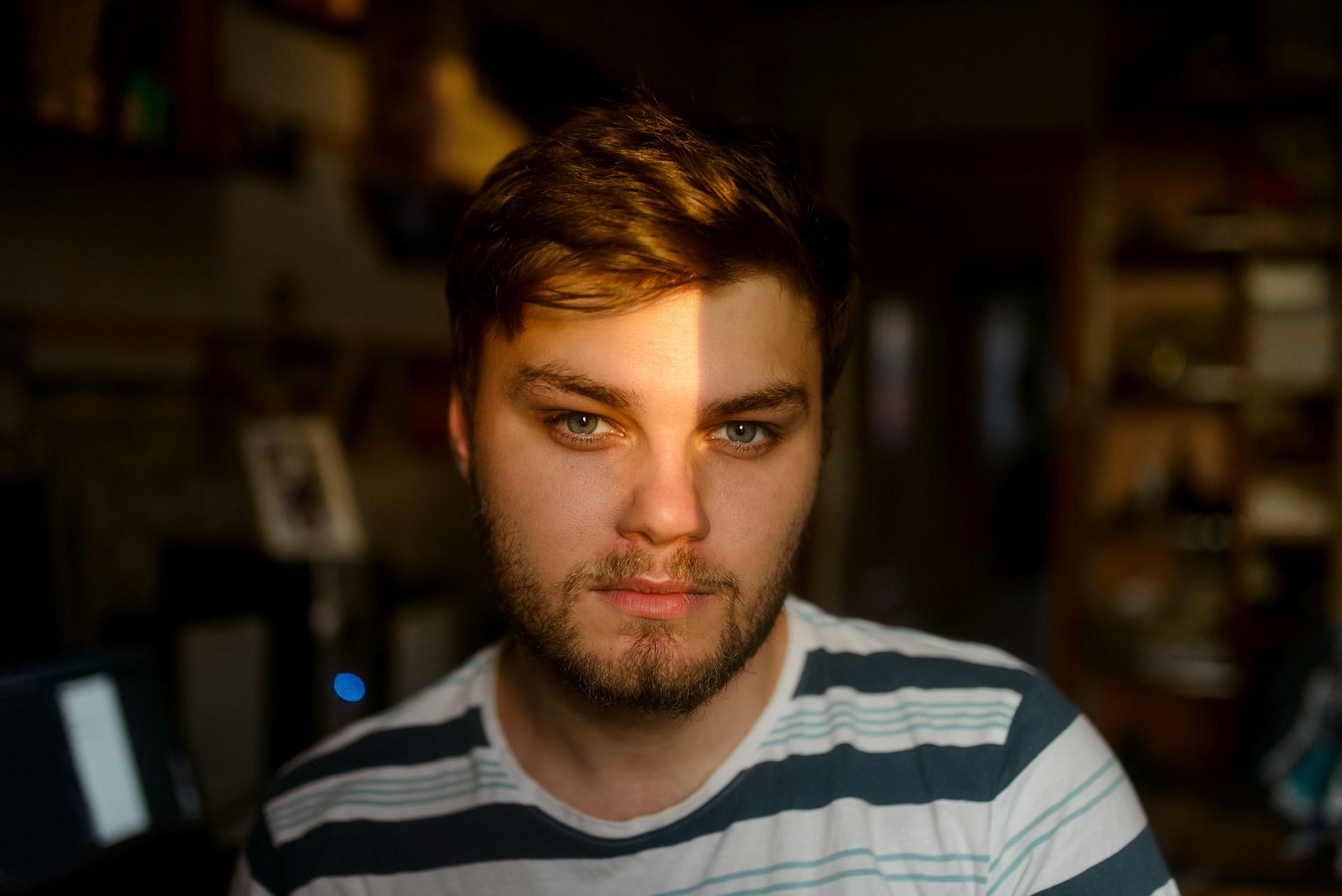 An earnest-looking man | Source: Unsplash