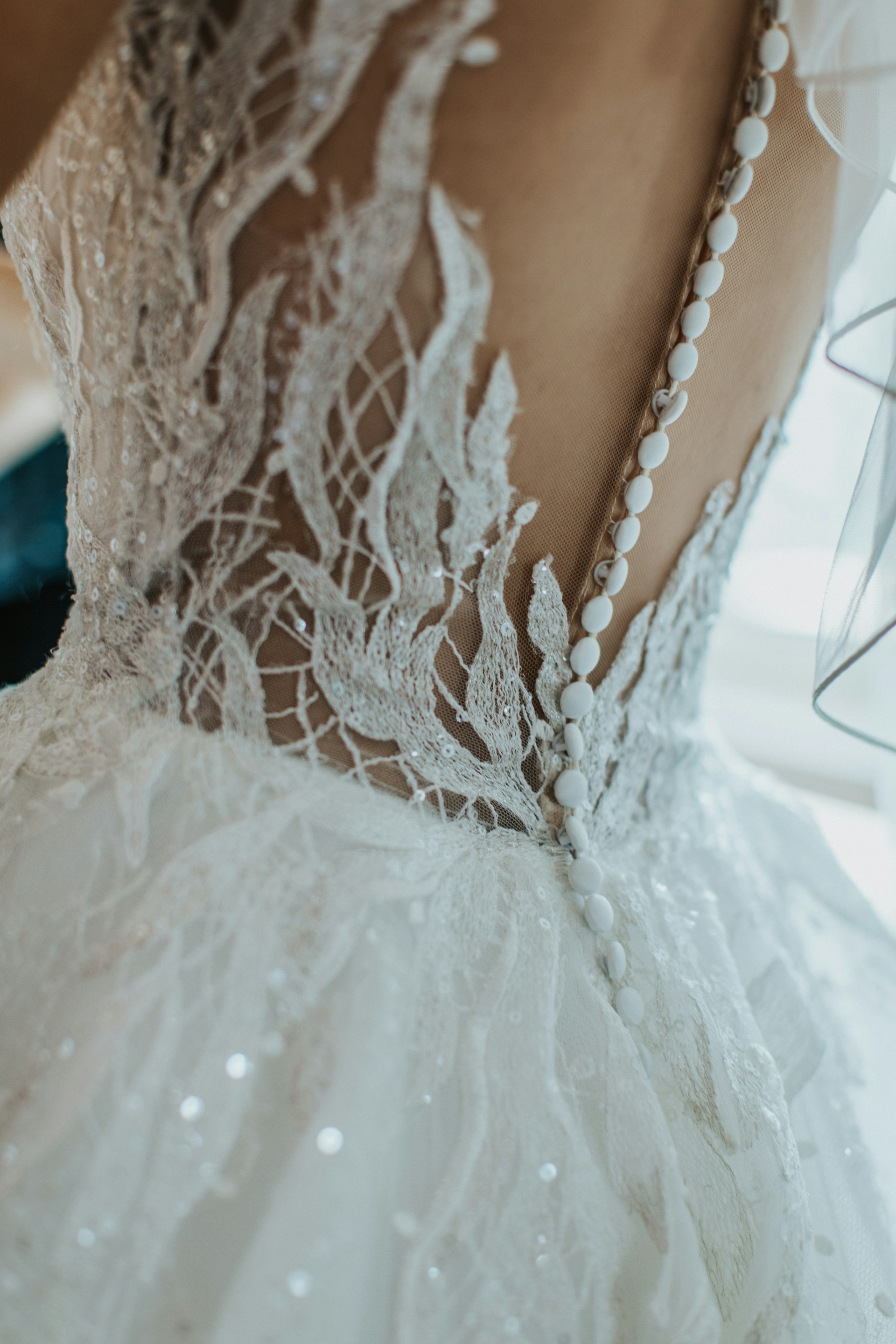 Close up of a wedding gown | Source: Unsplash