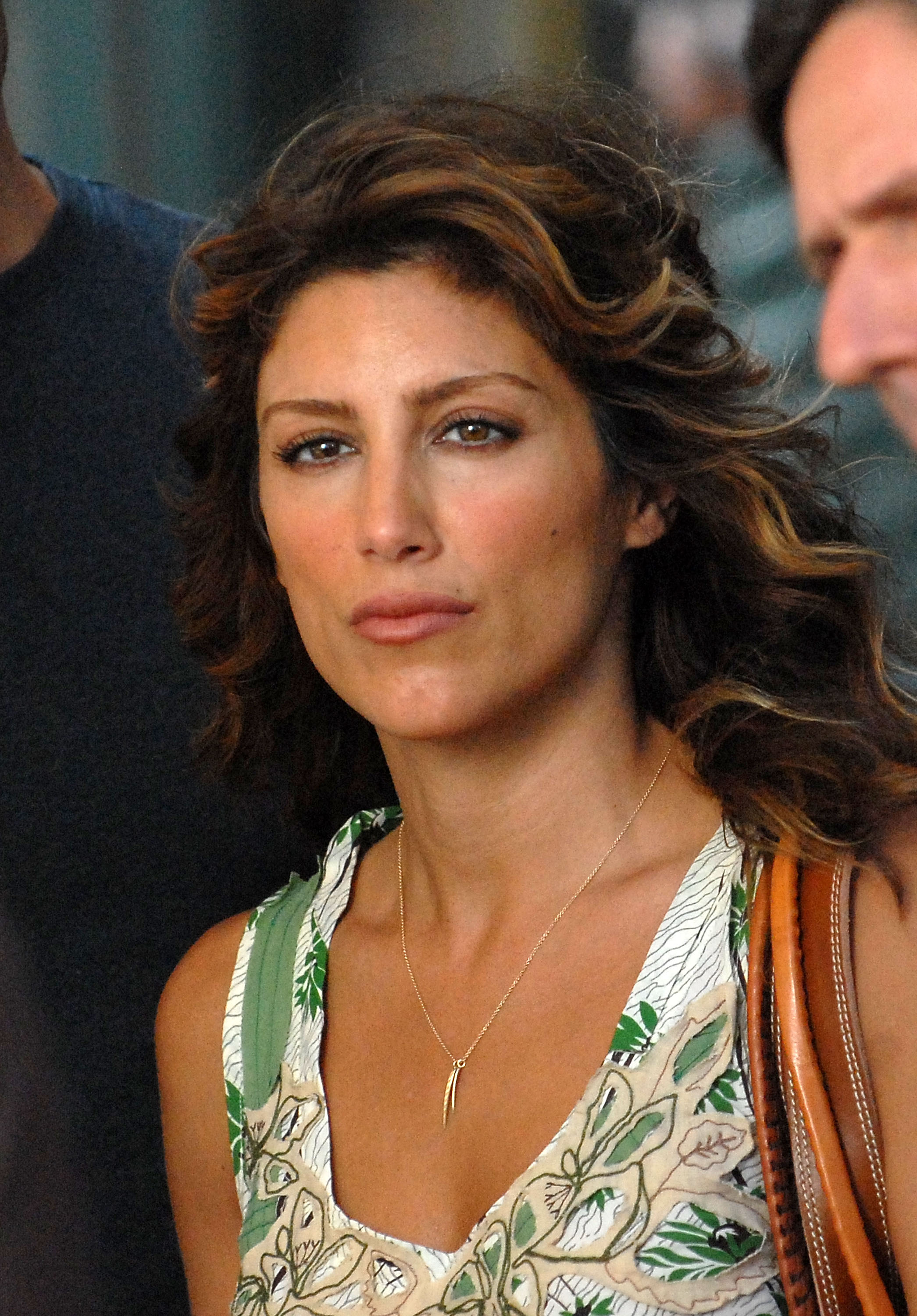 Jennifer Esposito is seen filming on location for "Four Single Fathers" on August 4, 2008 in New York City. | Source: Getty Images