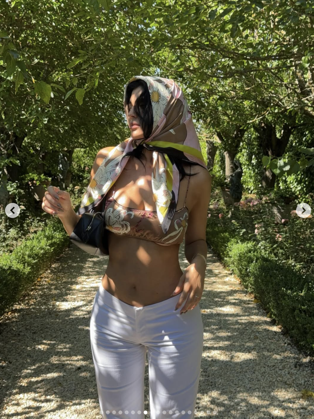 Kylie Jenner shows off her toned abs in Tuscany, Italy, posted on July 2, 2025 | Source: Instagam/kyliejenner