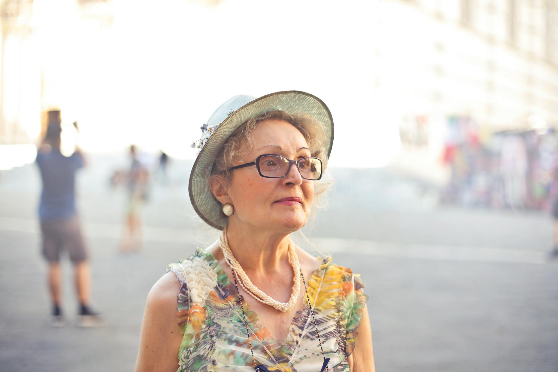 A sweet old lady | Source: Pexels