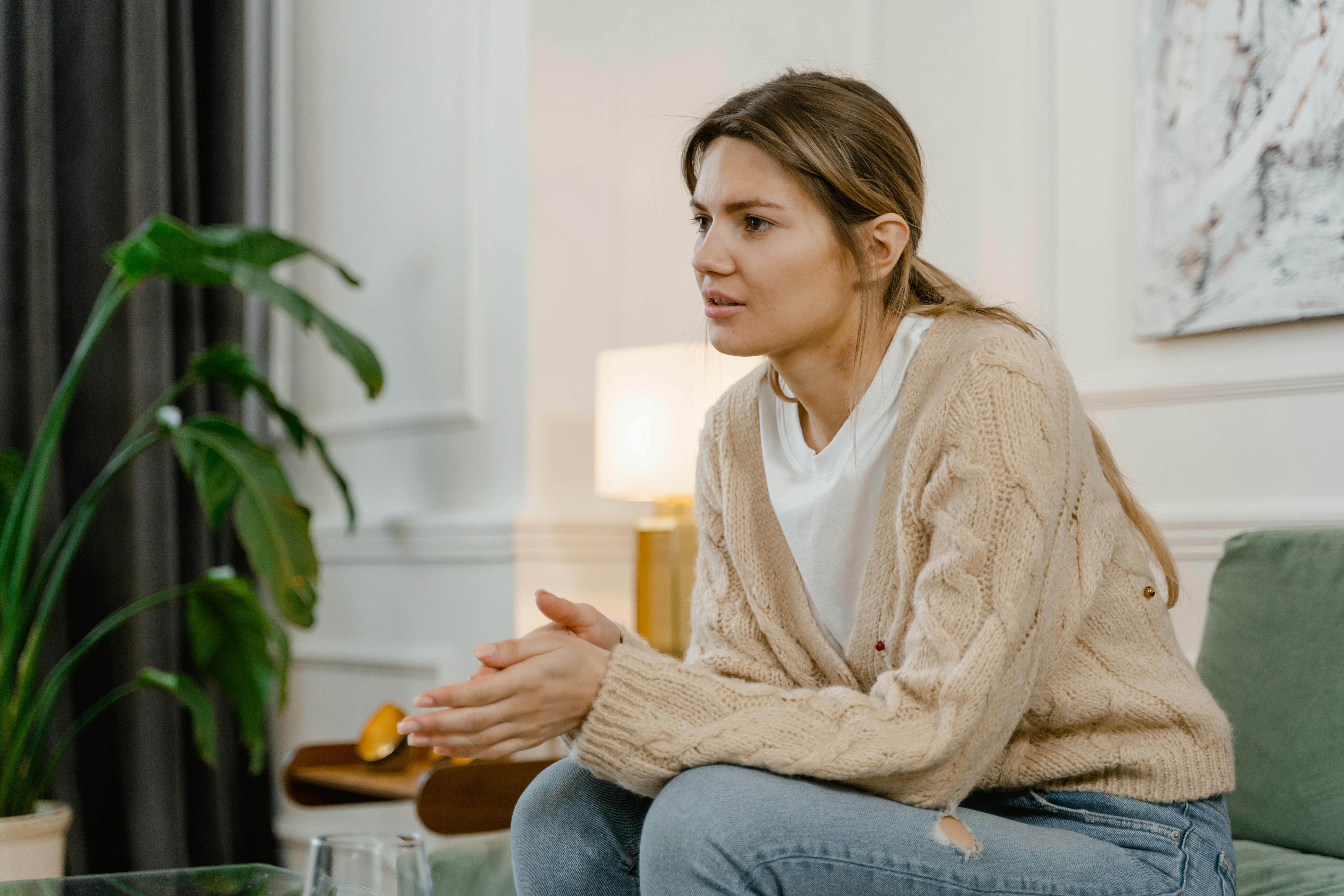 An unhappy woman | Source: Pexels