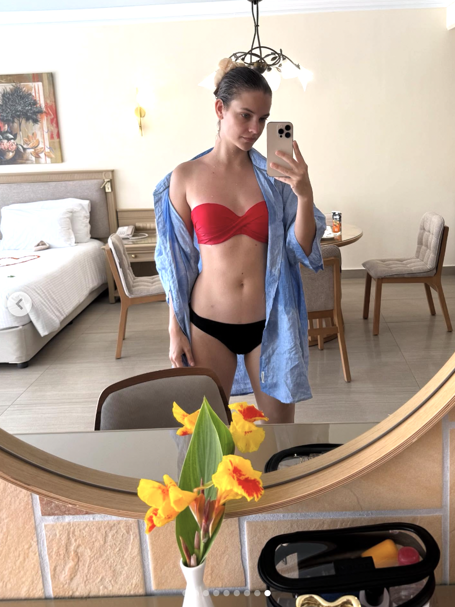 Barbara Palvin poses in a bikini post surgery, posted on August 17, 2025. | Source: Instagram/realbarbarapalvin