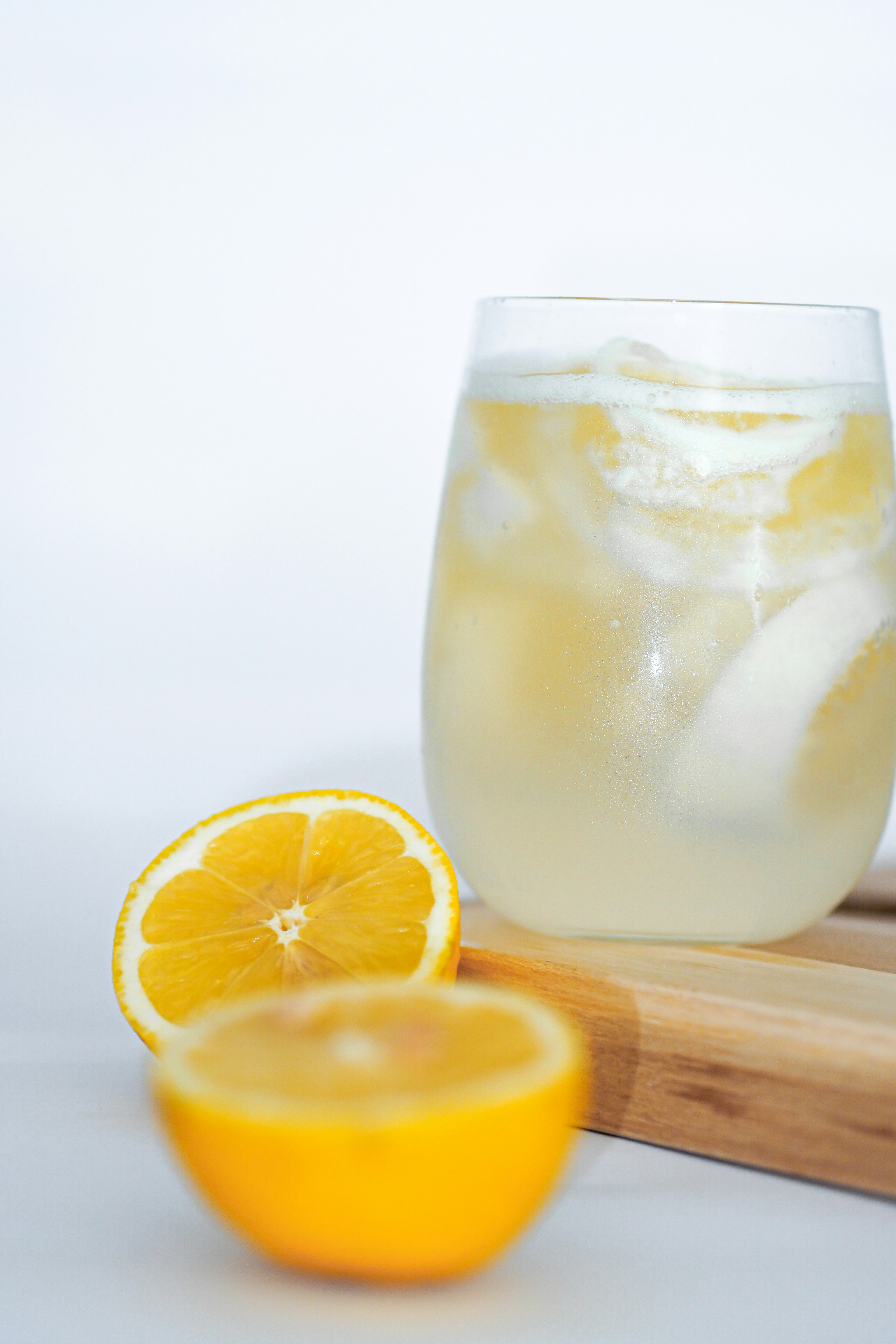 Um copo de limonada | Fonte: Unsplash