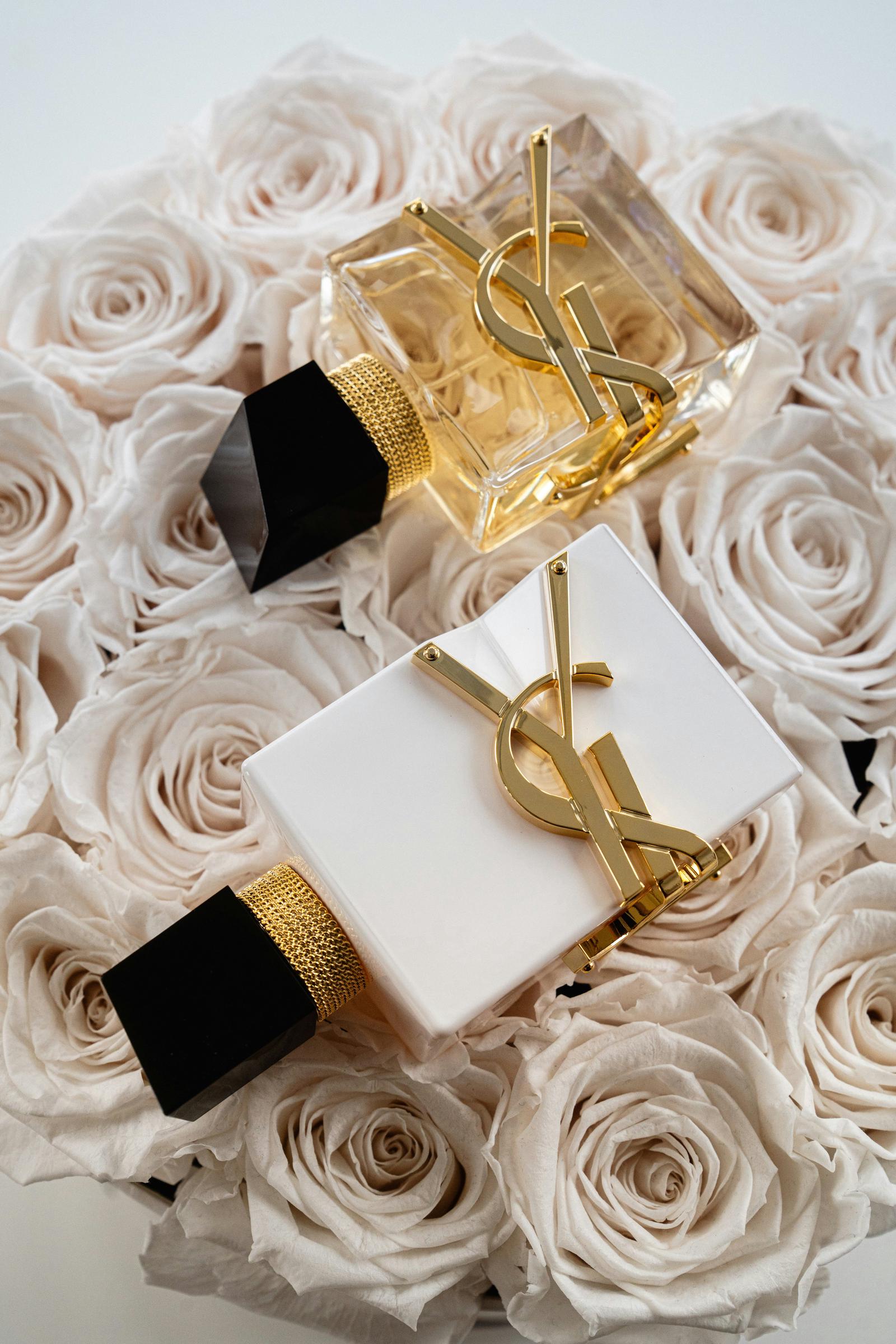 Perfumes in cute bottles | Source: Unsplash