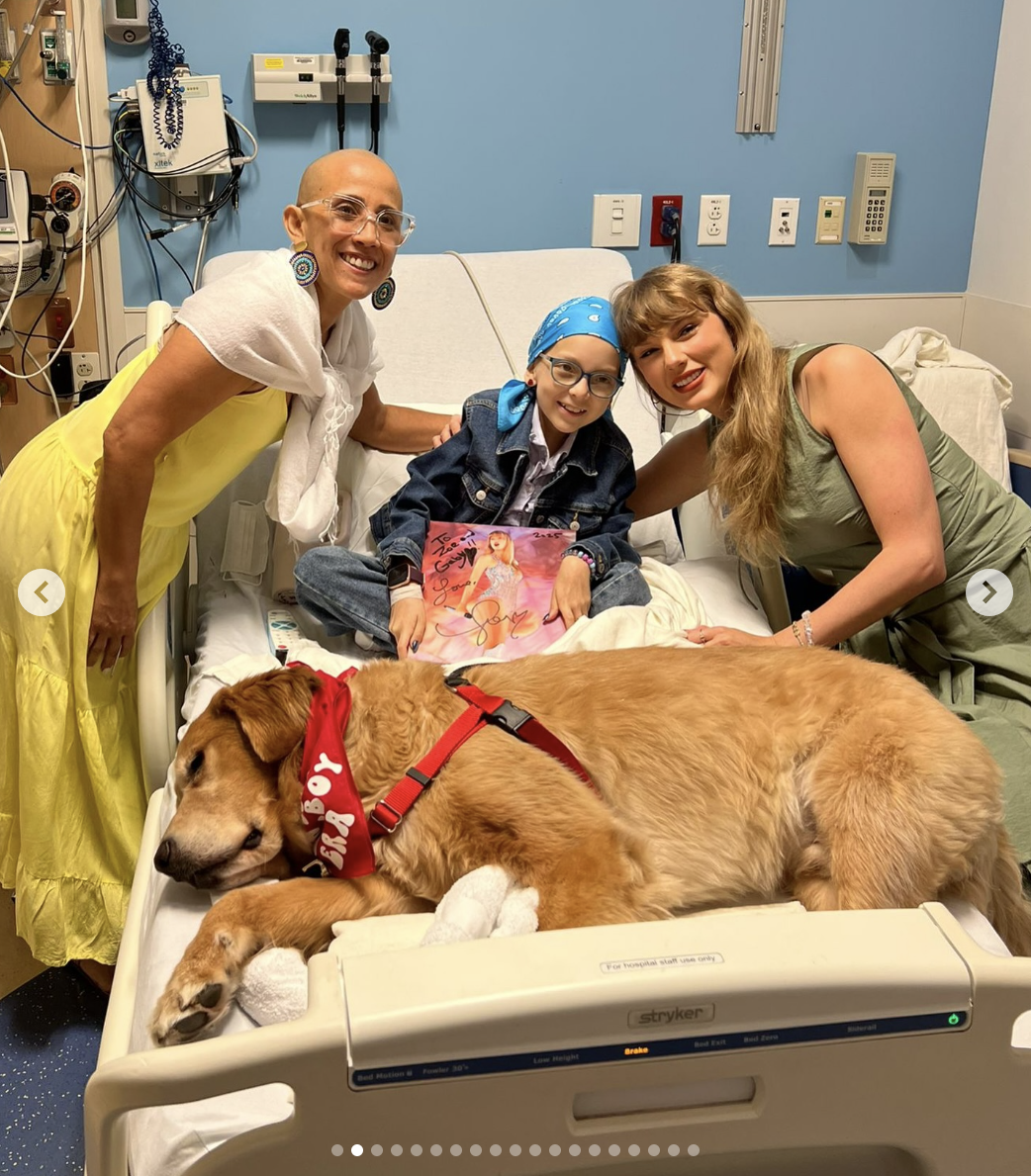 Taylor Swift poses with a pediatric patient and her mom at the Joe DiMaggio Children's Hospital in Florida on June 12, 2025 | Source: Instagram/jdchospital