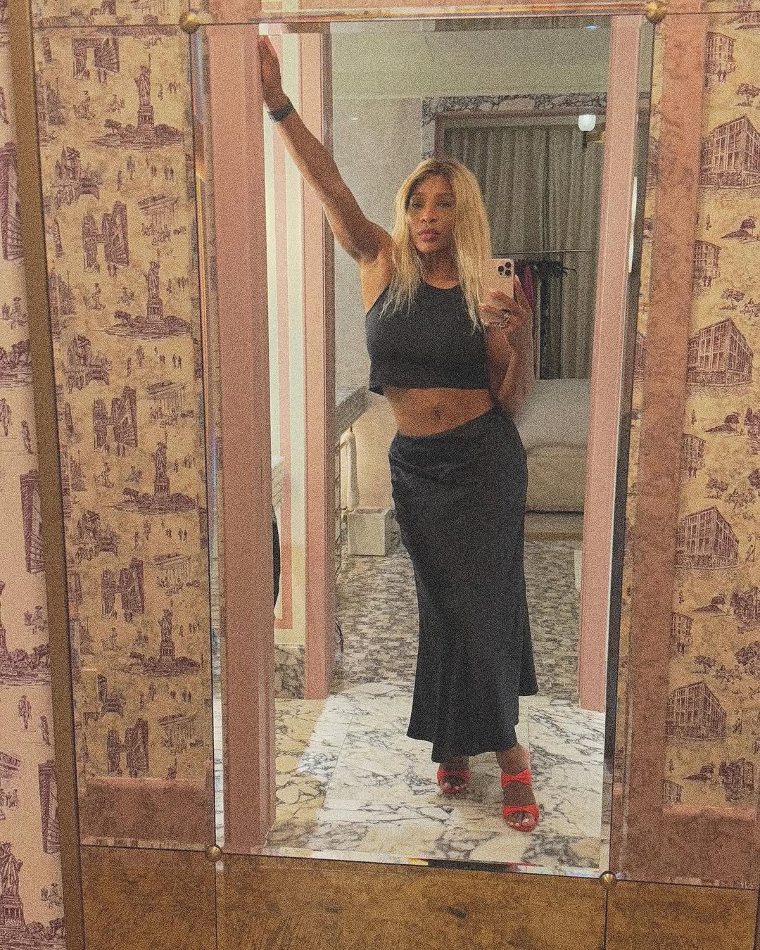 Serena Williams poses at Fouquet's New York Hotel in a post shared on August 10, 2025. | Source: Instagram/serenawilliams