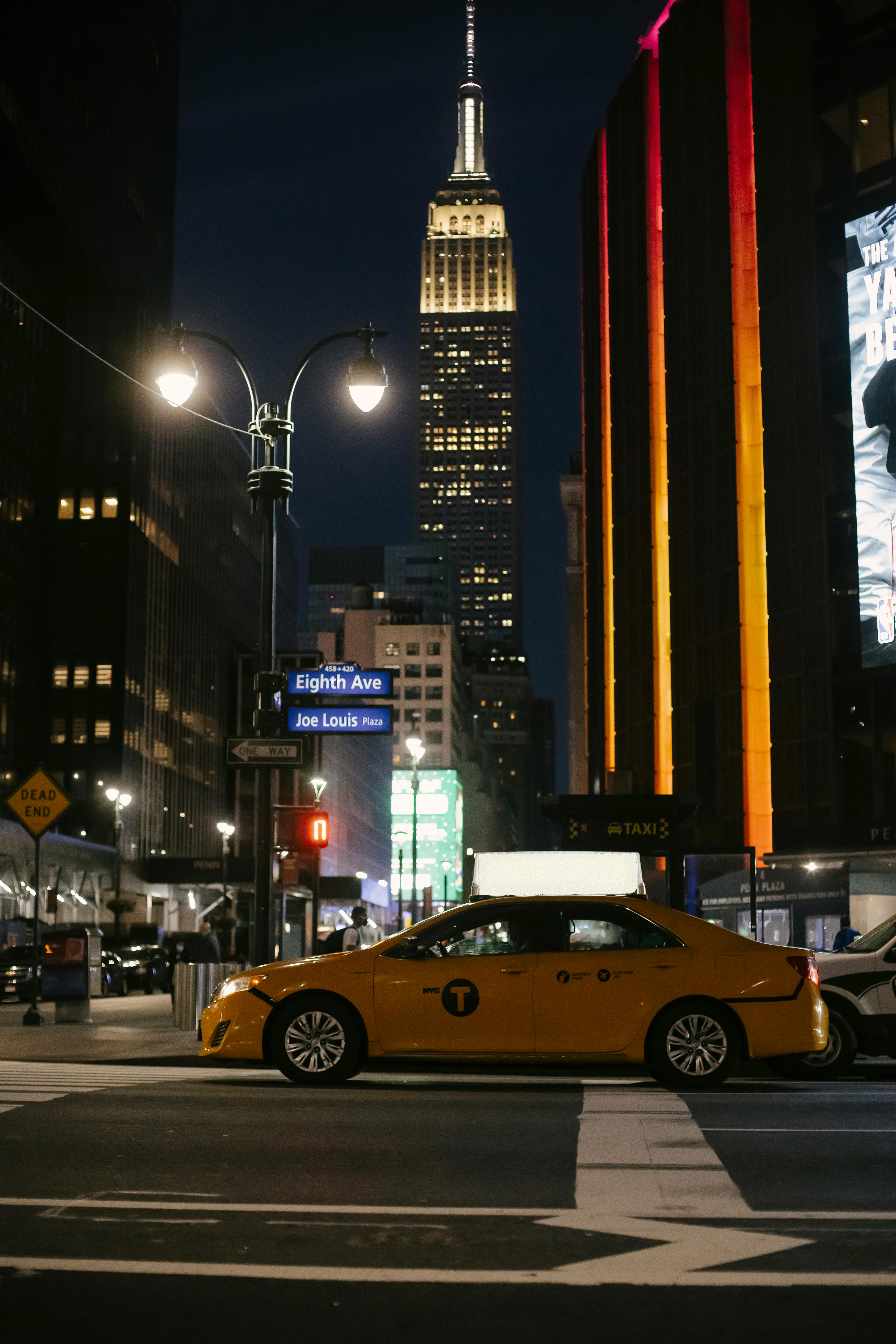 A cab in the city | Source: Pexels