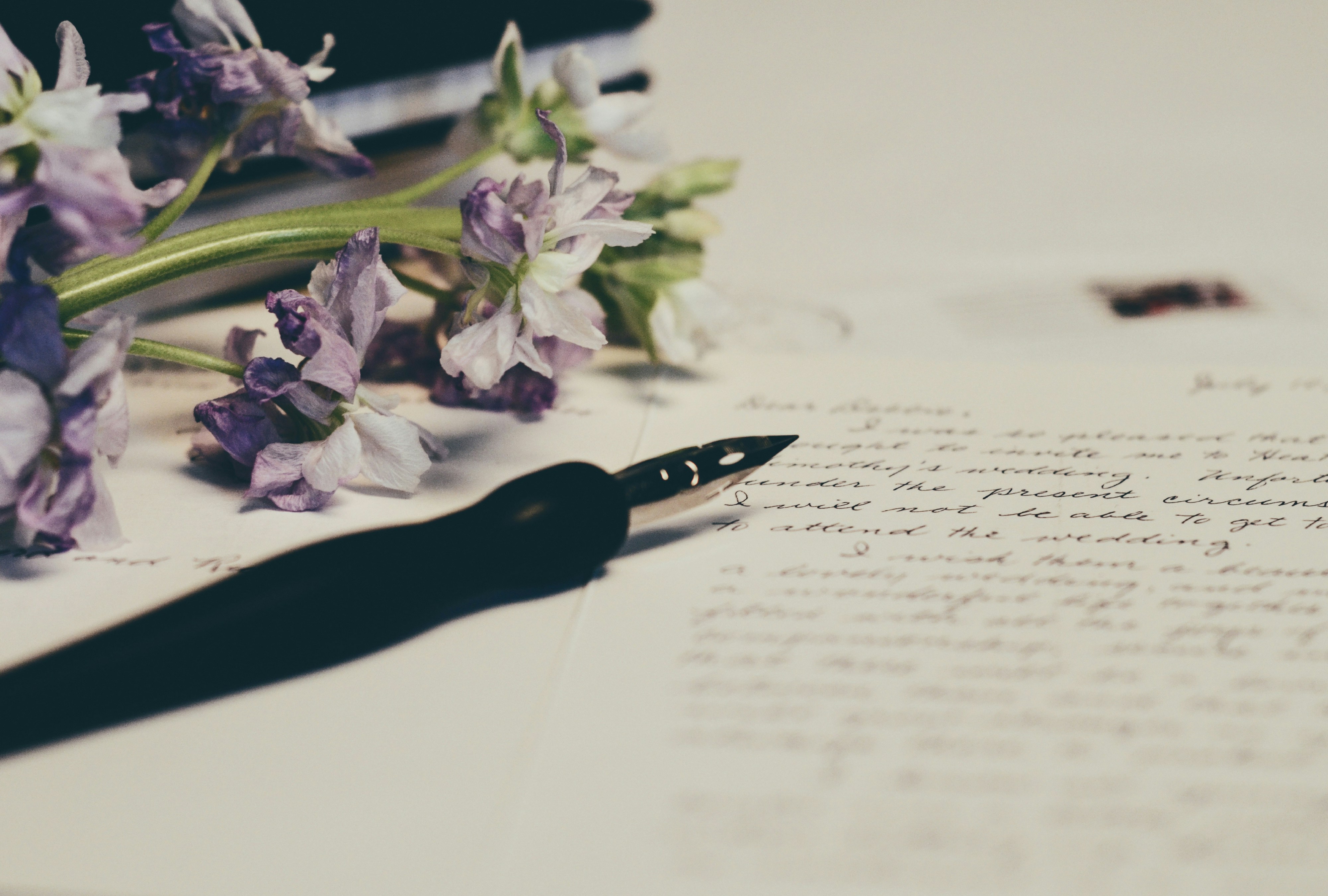 A handwritten letter | Source: Unsplash