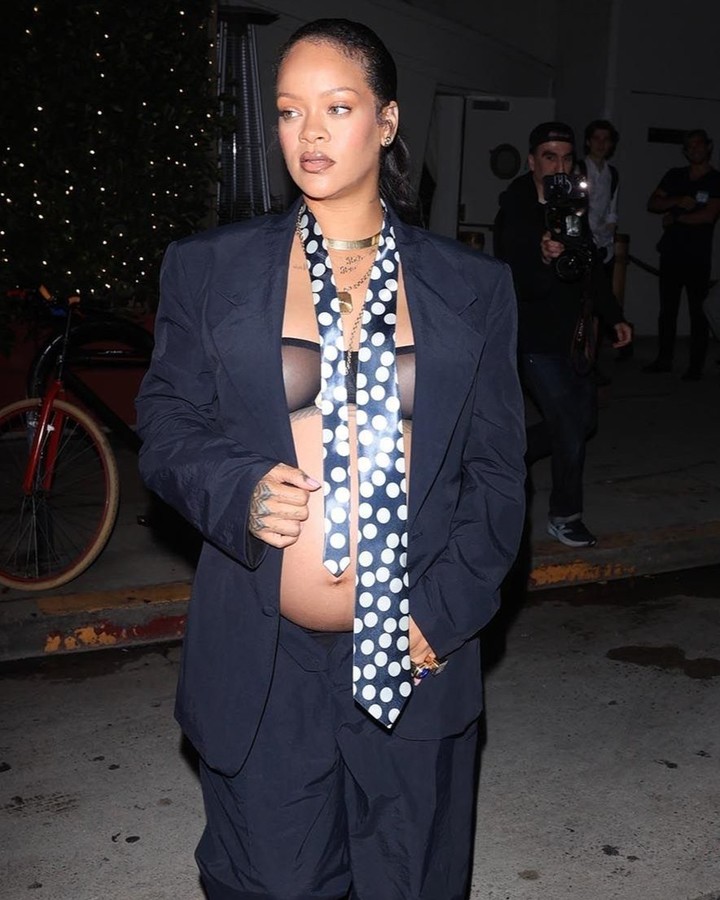 Rihanna is seen in Santa Monica, California, on July 20, 2025. | Source: Instagram/people/people_style