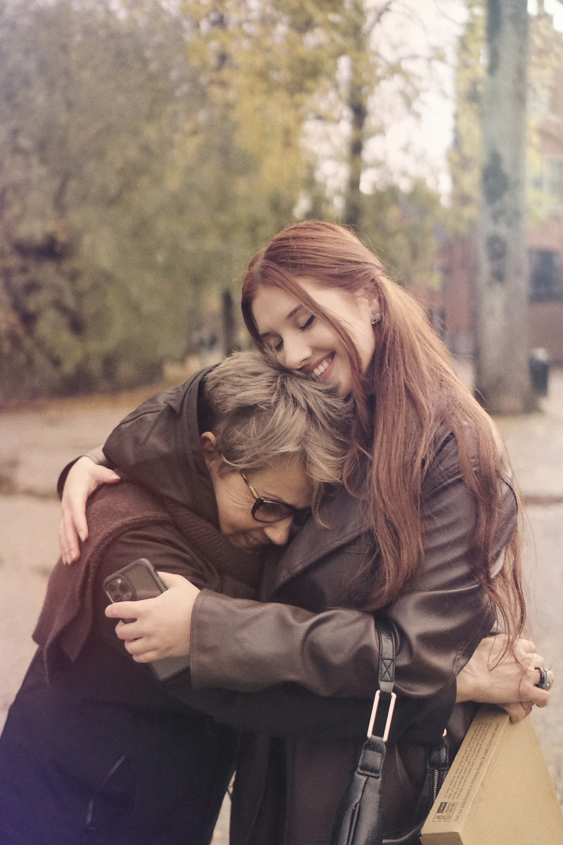 Two women hugging | Source: Unsplash