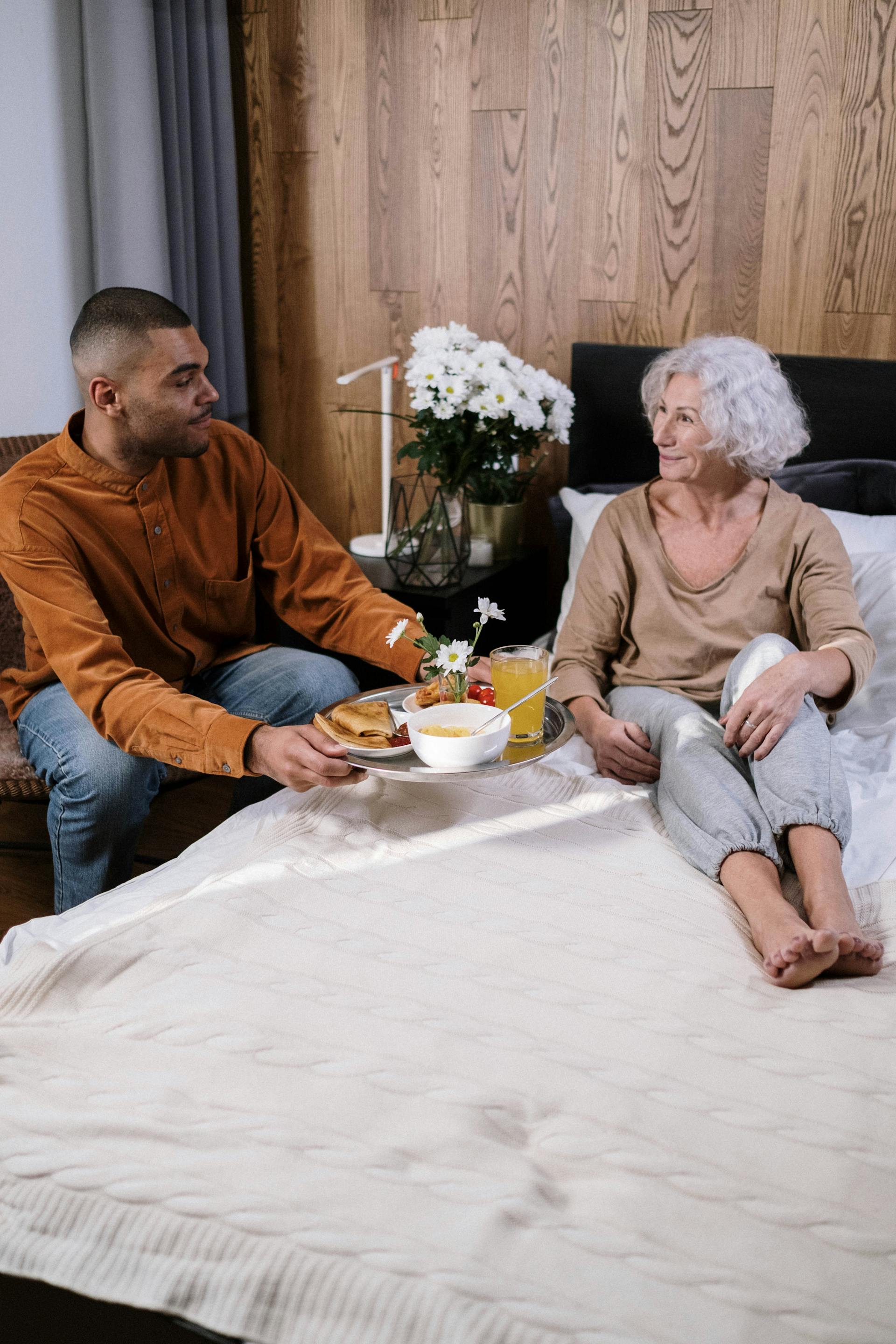 A mother bonding with her son | Source: Pexels