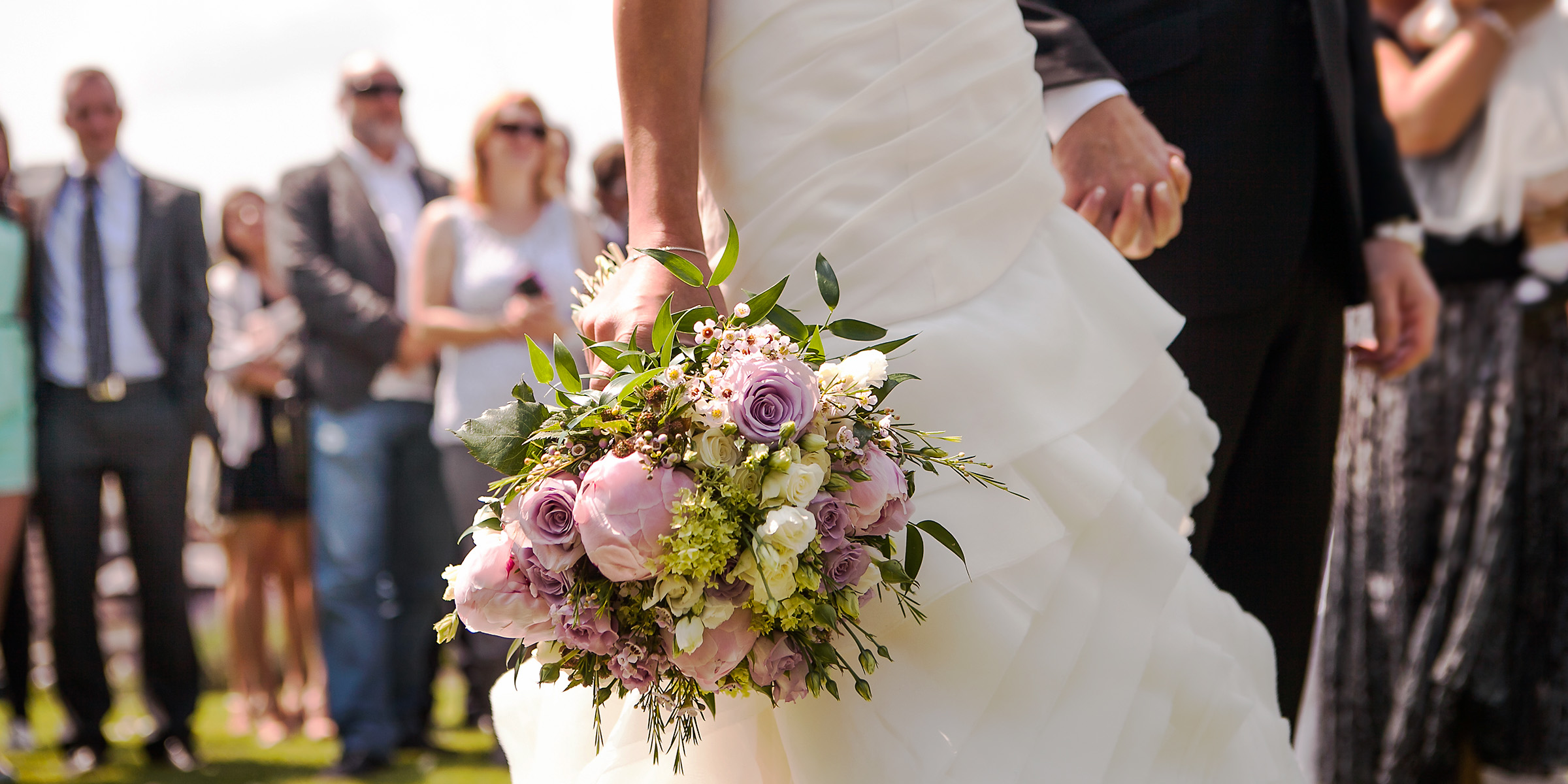 A couple getting married | Source: Shutterstock