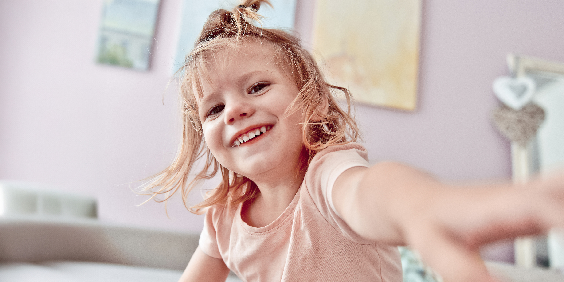 A happy little girl | Source: Shutterstock