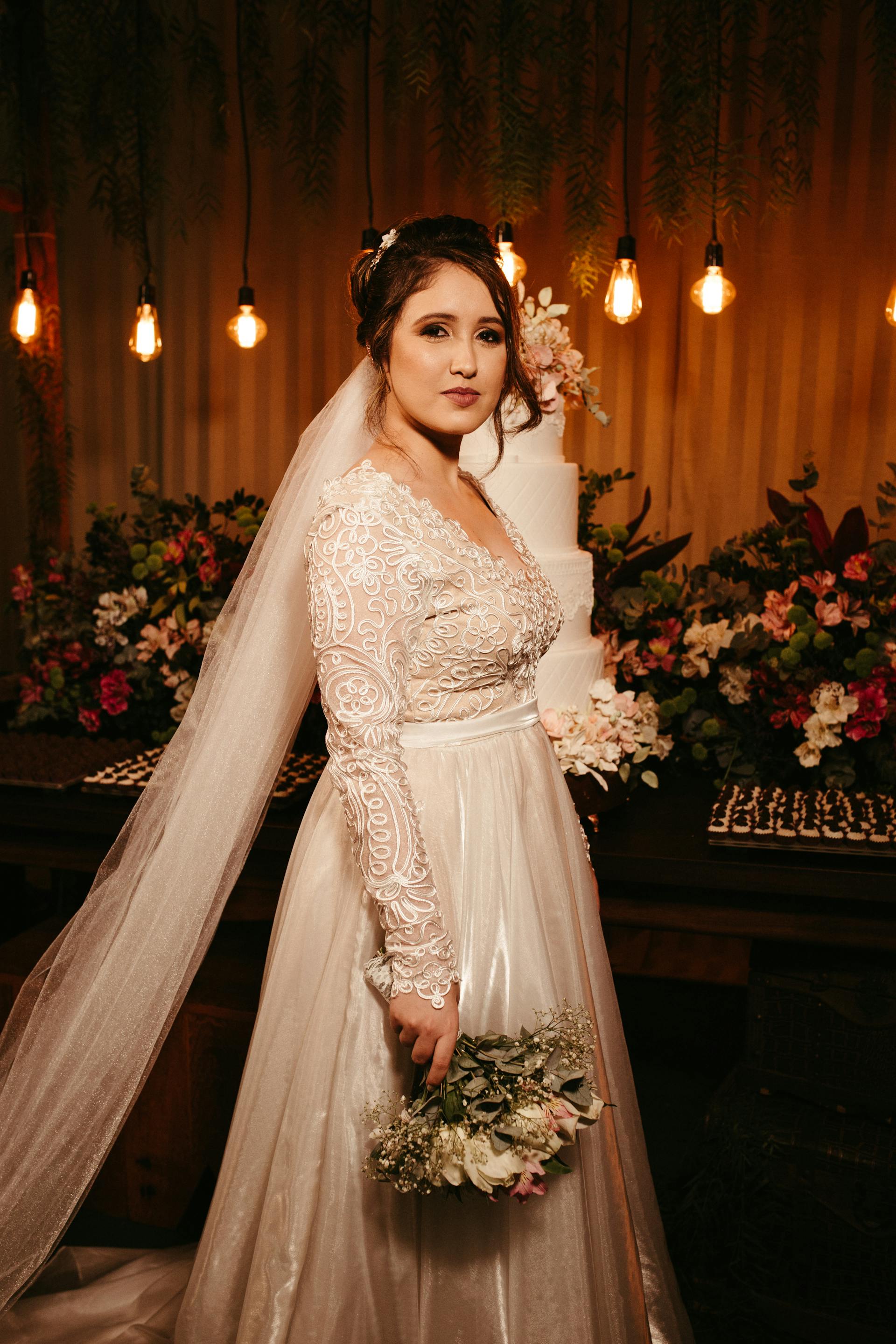 A bride looking disappointed | Source: Pexels